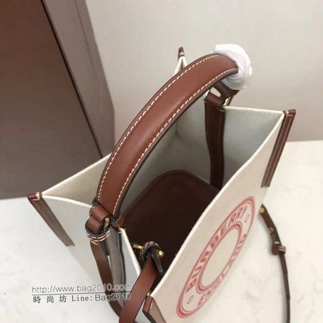 Burberry專櫃新款女包 巴寶莉馬術風格帆布水桶包手腕包肩背包  db1112